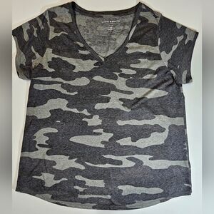 Lucky Brand Camo T-shirt Womens Size 1X Black Grey Casual Military‎ Inspired Tee